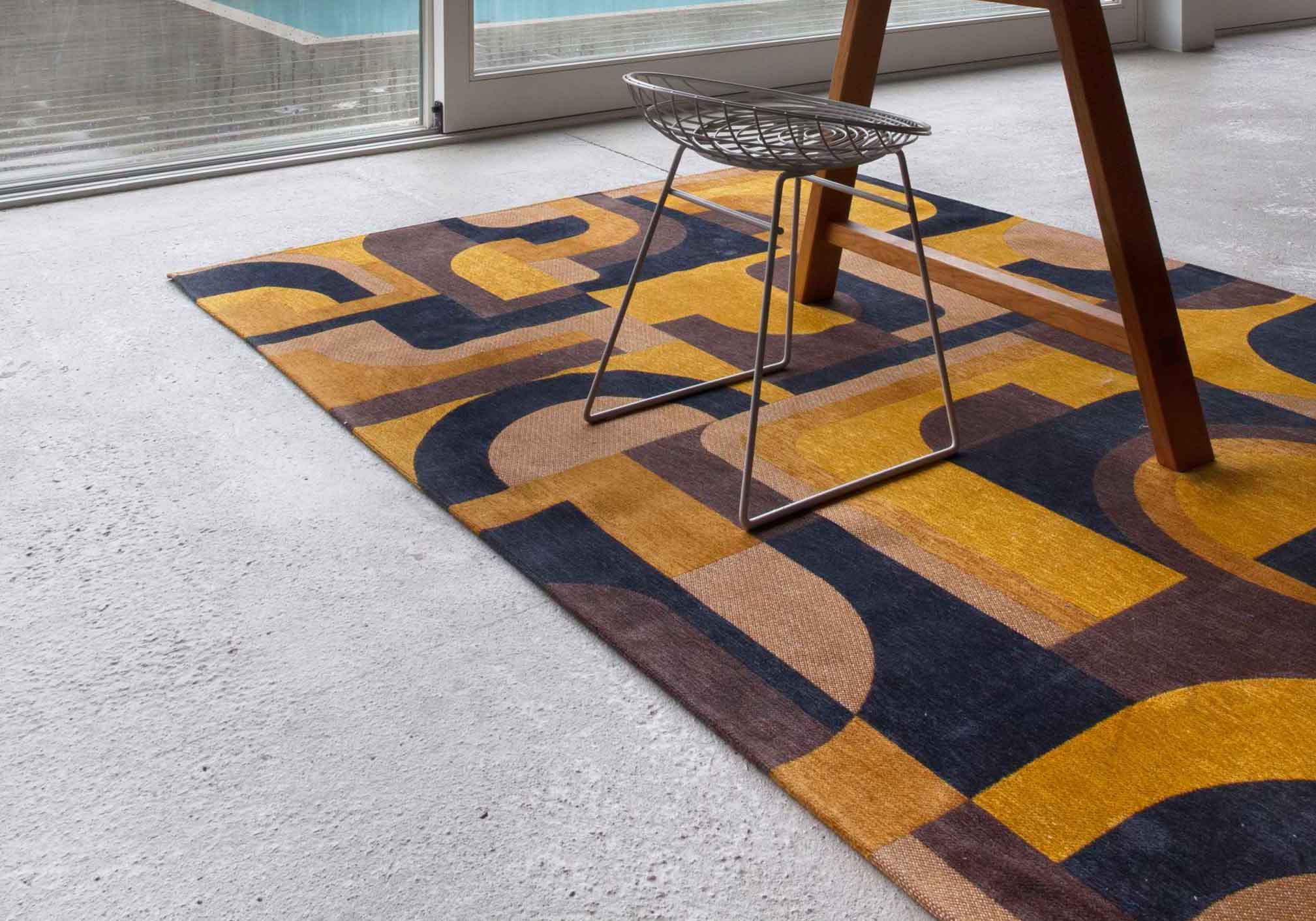 Louis de Poortere Nuance Module Yellow Meyer 9210