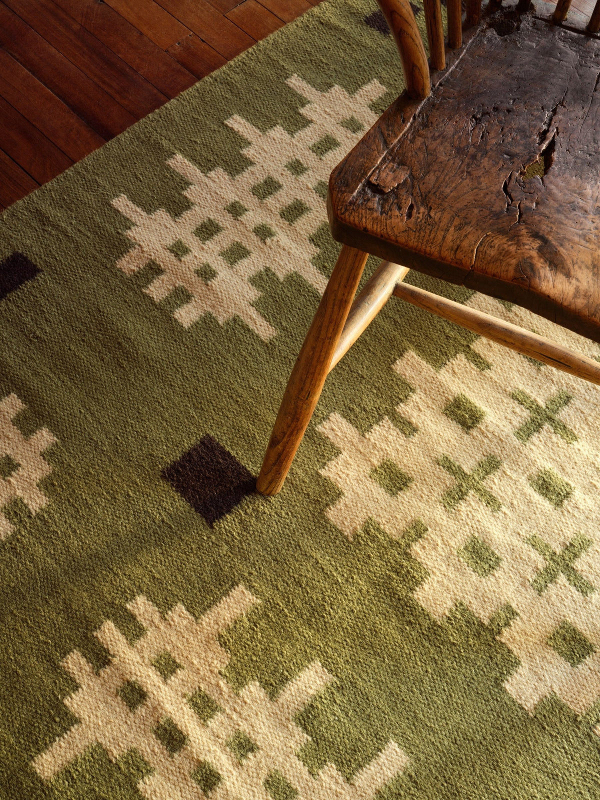 Layered Tom Morris Ryg Bardsey Green vloerkleed, detail van het platte weefsel