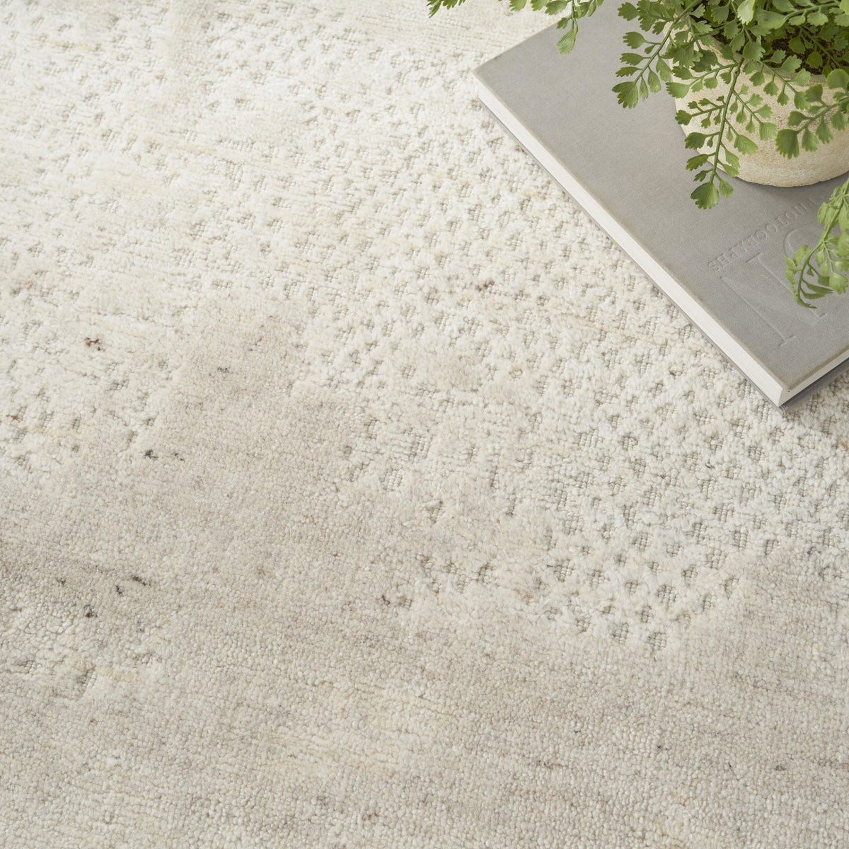 Nourison Harmony HAY07 Ivory ivoorwit vloerkleed, detail