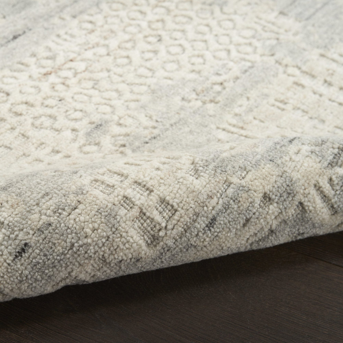 Nourison Harmony HAY04 Ivory Grey vloerkleed, textuur van de pool