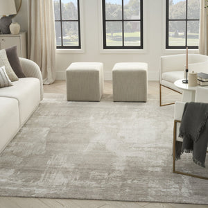 Nourison Harmony HAY06 Silver Grey vloerkleed, in een interieur