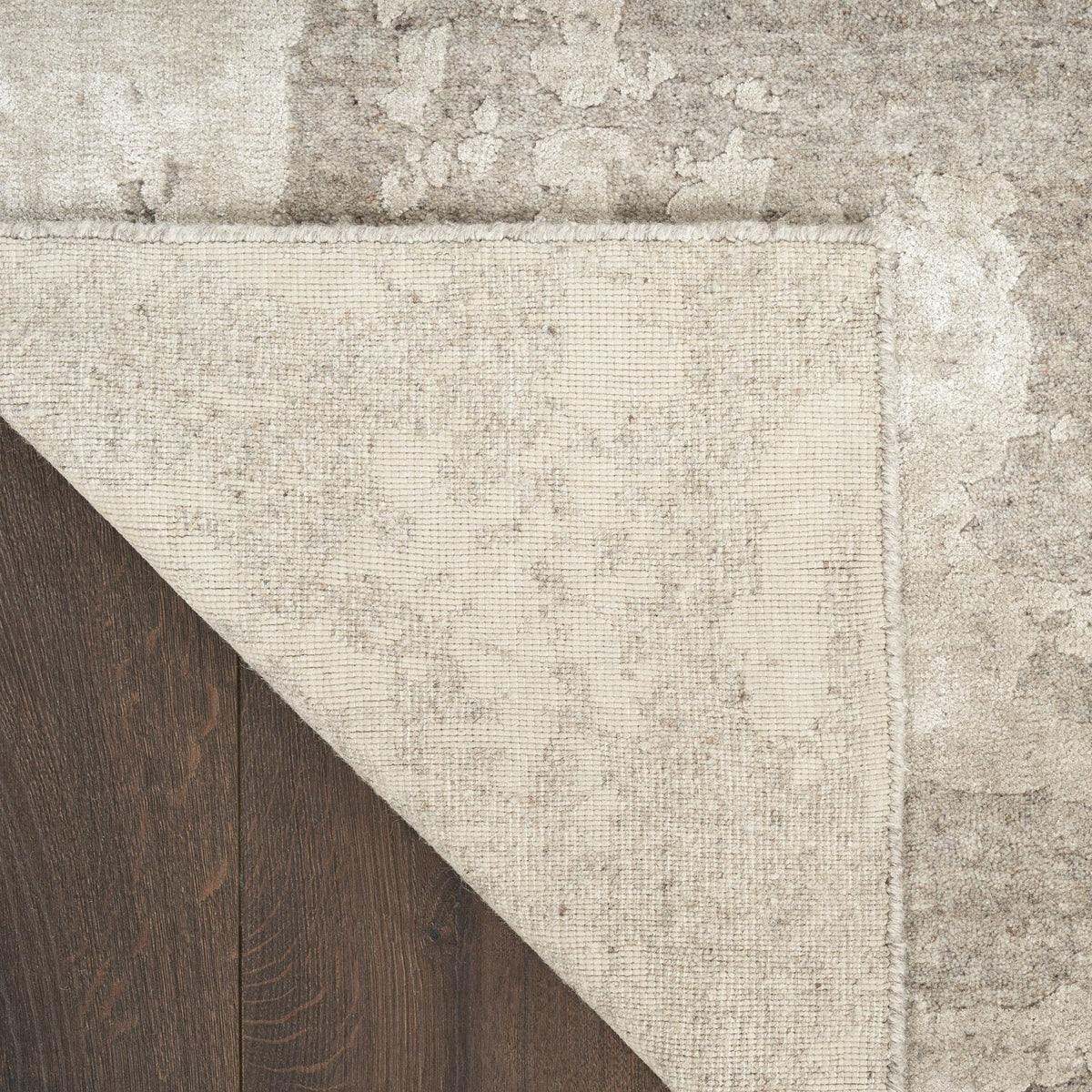 Nourison Harmony HAY06 Silver Grey vloerkleed, achterkant