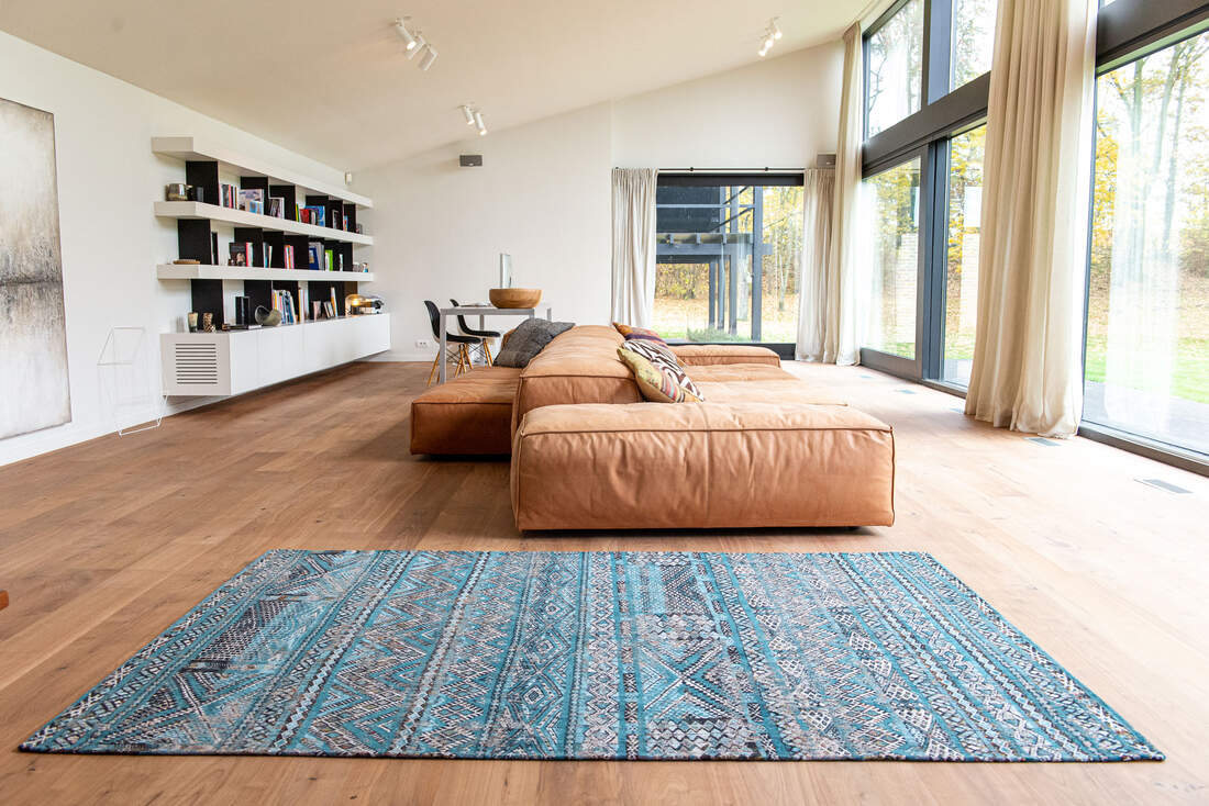 Louis de Poortere Antiquarian Kilim Zemmuri Blue 9110