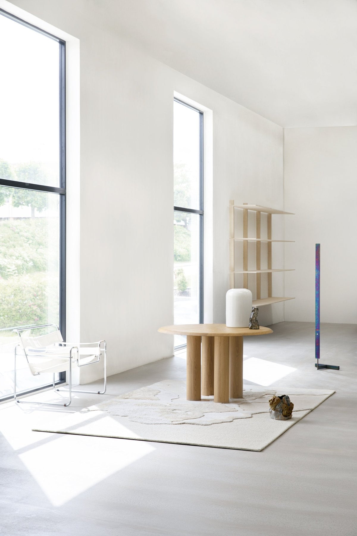 Massimo Cloud 9 Cloudy grijs wollen tapijt, in een interieur