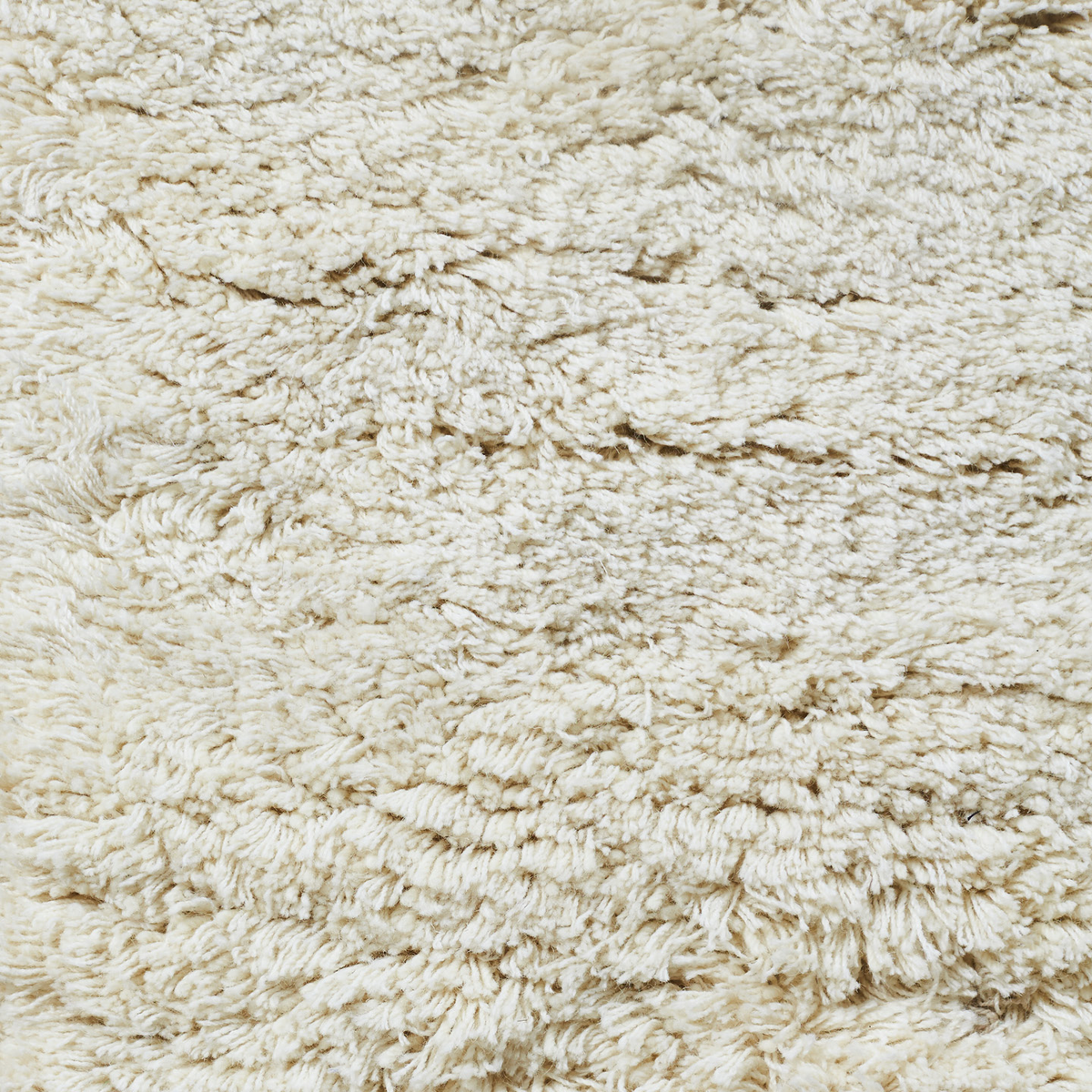 Massimo Rya Cream hoogpolig vloerkleed, detail van de hoge pool