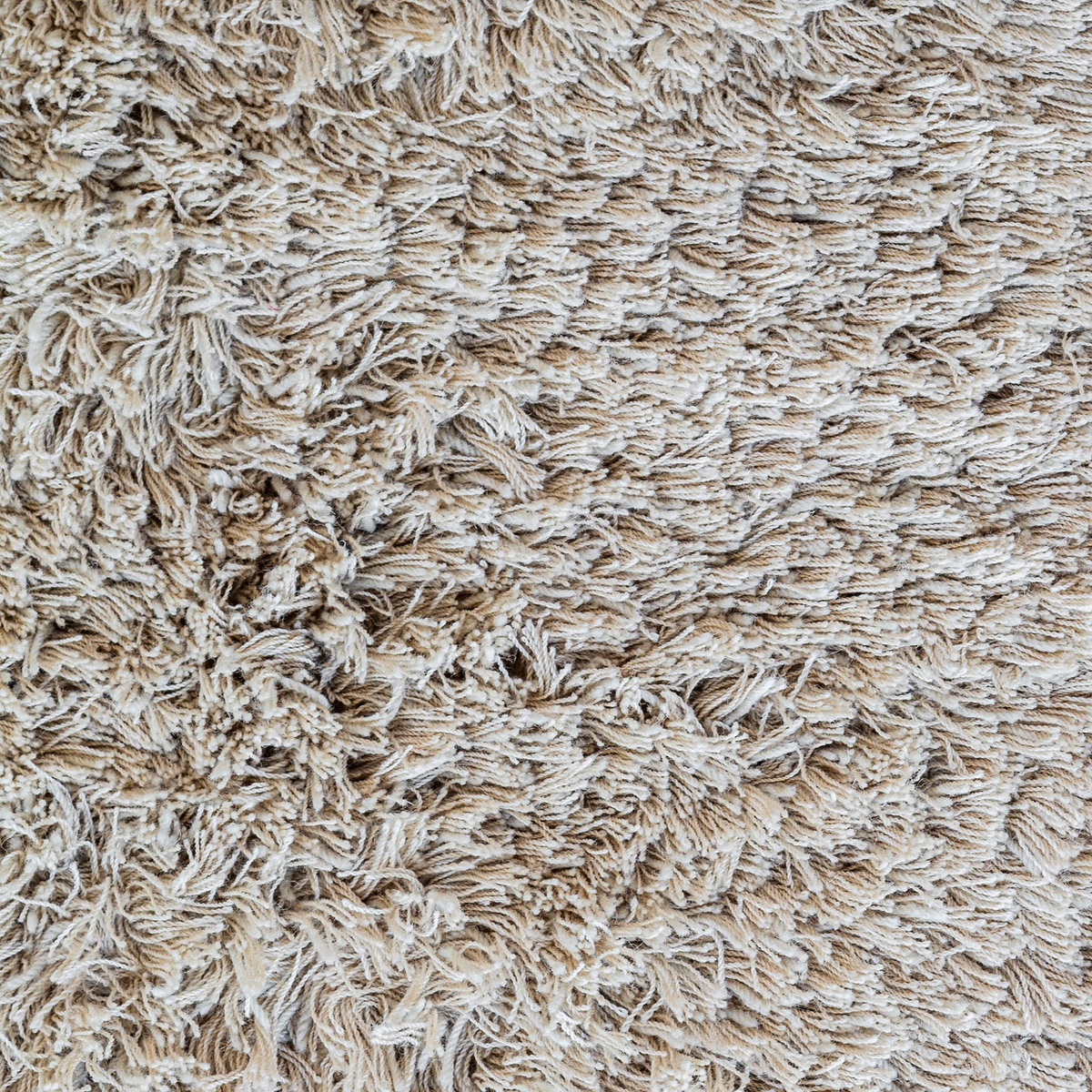 Massimo Rya Soft Beige hoogpolig vloerkleed, detail van de hoge pool