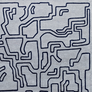 Massimo Structures Fragment 2 blauw tapijt, detail van het oppervlak